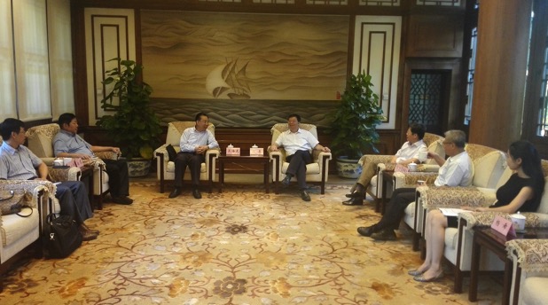 吳海龍會長會見清華大學邱勇校長