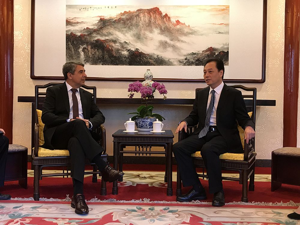 王超會長會見尼扎米國際中心代表團