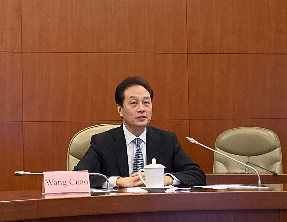 王超會長同韓國國際交流財團理事長李根視頻通話
