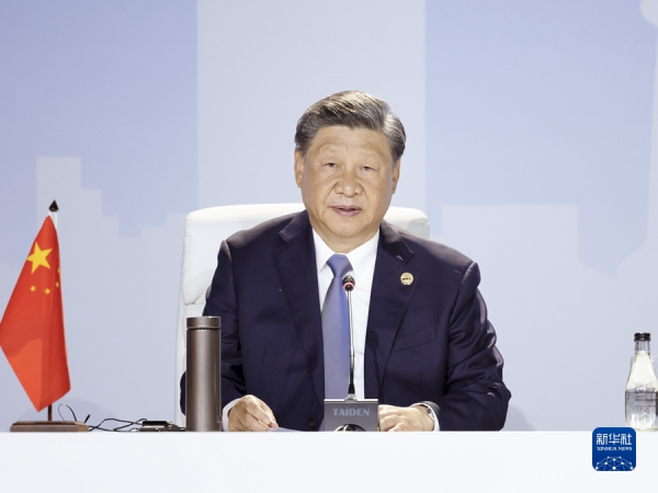 習近平出席金磚國家領導人第十五次會晤特別記者會
